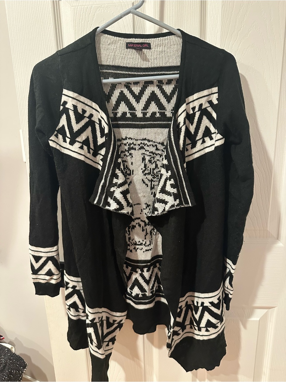 Material Girl Black & White Geometric Open-Front Cardigan